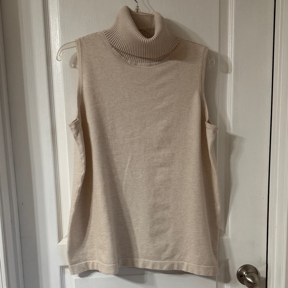 Prescott New York Cream Knit Top